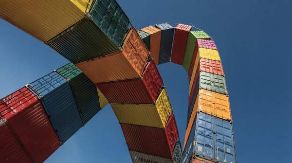 A visual representation of a resilient startup supply chain, highlighting global logistics, secure storage, and advanced monitoring systems for proactive disruption management.